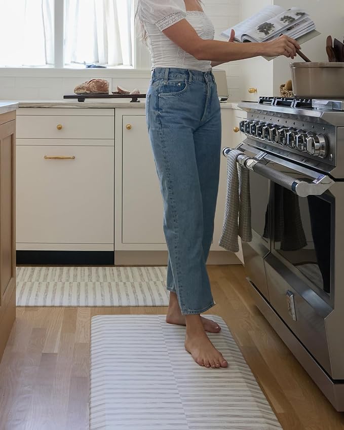 House of Noa Nama Standing Mat – Anti-Fatigue Cushioned Kitchen Mats for Floor | Ergonomic Bounce-Back Foam Kitchen Mats | Anti-Fatigue Mats for Kitchen & Standing | Reese Bark | 22" x 72"