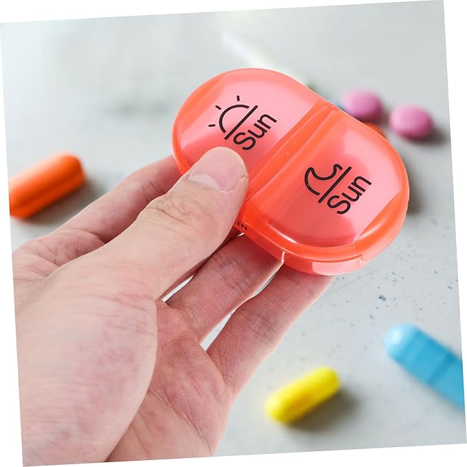 Portable Weekly Medicine Organizer Tight Seal Travel-Friendly Pill Case for Vitamins and Medication Compact Design Multiple Compartments for Easy Daily Use