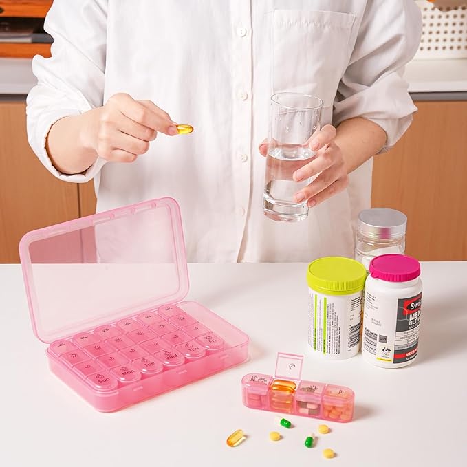 Zoksi Pill Organizer 4 Times a Day, BPA Free Weekly Travel Pill Box，Daily Pill Case with 28 Compartments to Hold Medicine, Vitamin and Supplement(Pink)