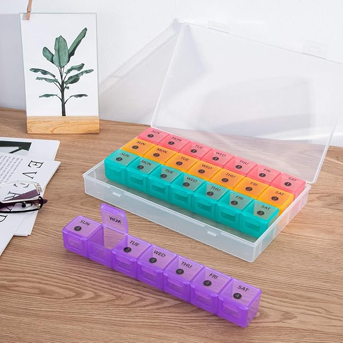 DANYING XL Monthly Pill Organizer 1 Time a Day with Dust-Proof Case, Extra Large 4 Weeks Pill Box Once a Day, 28 Days Pill Container 1 Per Day, Weekly Vitamin Case, Daily Medicine Organizer