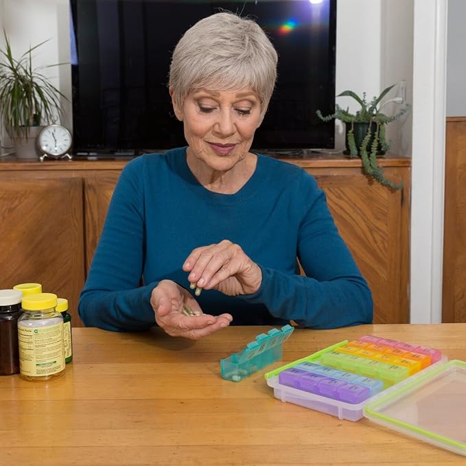 Pill Organizer Weekly AM/PM Pill Box -Moisture Proof Medicine Organizer 7 Day Portable Travel Medication Container 4 Times a Day with Large Compartments for Vitamins Supplements