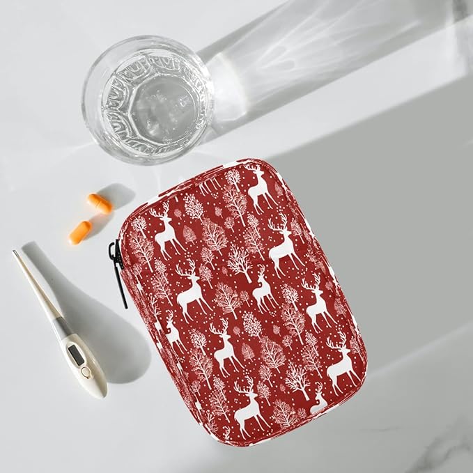 Christmas Deer Pill Case Everyday Travel, 7 Day Weekly Medicine Pill Box Compact Portable Pills Bottle Organizer with Zipper for Daily Vitamin Medicine Holder Bottle Organizers Bag