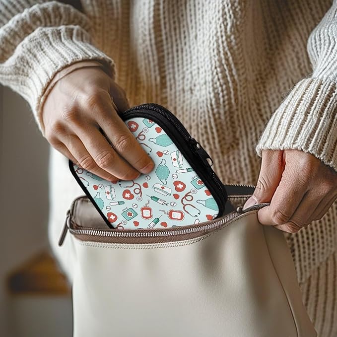 Medical Heart Print Travel Medicine Case Compact Travel Pill Organizer Box with Zipper Weekly Vitamin Storage Bag Mini Supplement Holder