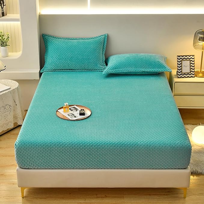 ZIQINPSQ Coral Velvet Fitted Sheet-Thickened Cold-Resistant and Warm Bed Sheets-Soft Velvet Fleece Fitted Sheets with-Elastic All Around. (Aqua, Twin XL)