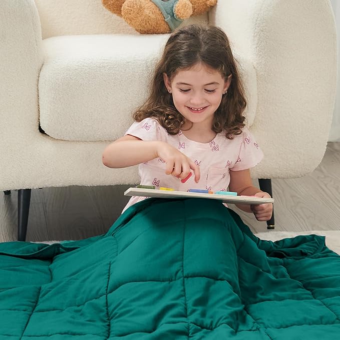 yescool Weighted Blanket (10 lbs, 41" x 60", Dark Green) Cooling Heavy Blanket for Sleeping Perfect for 90-110 lbs, Breathable Blanket with Premium Glass Bead, Machine Washable