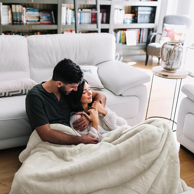 Grounding Blanket, Grounding Throw Blanket for Bed, Earth Connected Flannel Grounding Bed Sheets with Pure Silver Fiber for Improved Sleep, Reduced Stress (59"x78", Beige)
