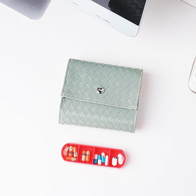 Pill Organizer,LIZIMANDU Weekly Travel Pill Case Box Medication Reminder Daily AM PM, Day Night 7 Compartments,for 4 Times A Day, 7 Days a Week-Includes Leather PU Carrying Case(1-Weave Green2)