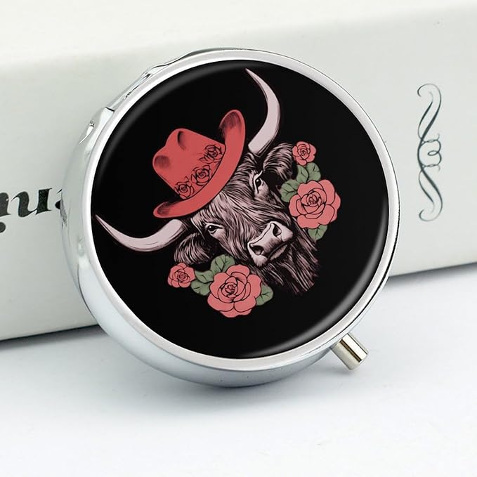 Highland Cow Round Pill Case Mini Pill Box Portable Medicine Organizer Pill Container for Travel