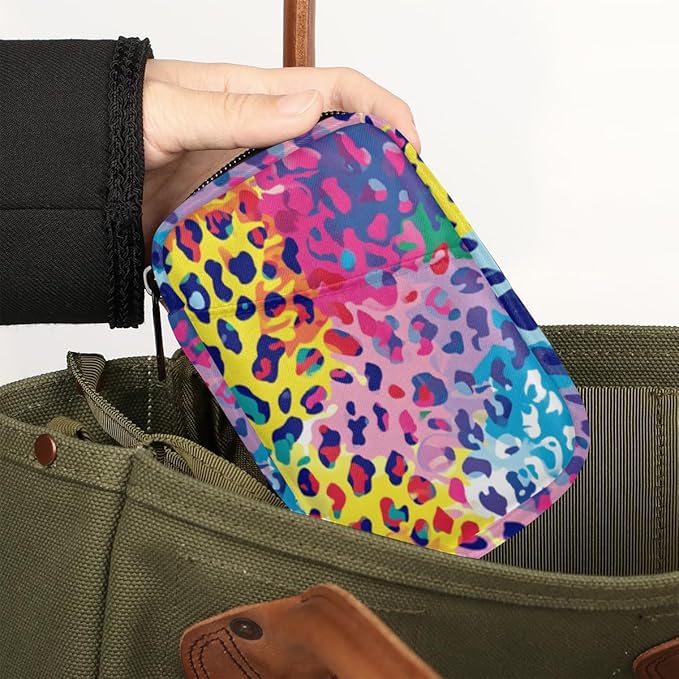 Portable Pills Organizer for Purse, Pill Cases Organizers 7 Day Medicine Travel Case, Personal Week Pill Organizer Cute Zipper Medication Bag Containers for Vitamin (Colorful Leopard Print)