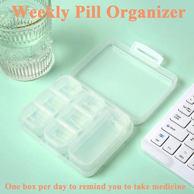 Portable Weekly Pill Box, 7 Days Pill Dispenser, Double Seal Moistureproof Storage Case for Medication, BPA-Free Holder Container for Medication, Capsules, Vitamin (Transparent White)