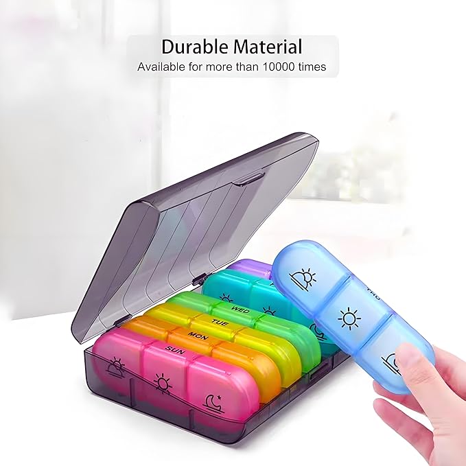 Weekly Pill Organizer 3 Times a Day, Portable Travel Pill Box 7 Day with Large Pill Containers, Daily Pill Box with 21 Compartments, Light-Proof Pill Container for Medications, Vitamins, Fish Oils