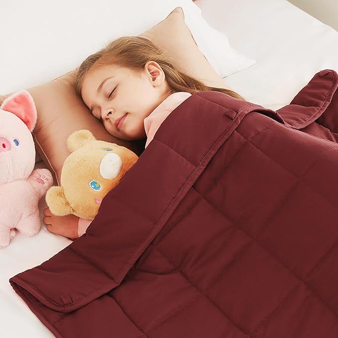 CuteKing Weighted Blanket - Weighted Blanket with Premium Glass Beads - Breathable Heavy Blanket for Comfortable Rest - Thick Blanket All Season (5lbs, 36"x48", Claret Red)