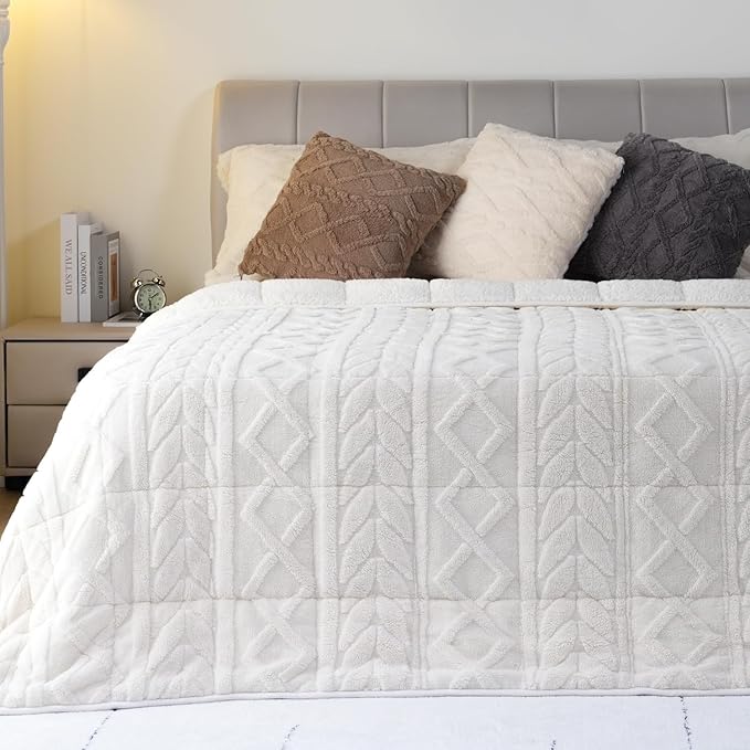 Cottonblue Jacquard Weighted Blanket 15lbs for Adults Queen Size, Ultra Soft Cozy Comfort Sherpa Blanket for Relax and Sleep, Heavy Bed Blankets with Glass Beads, 60x80 Inches, Cream White