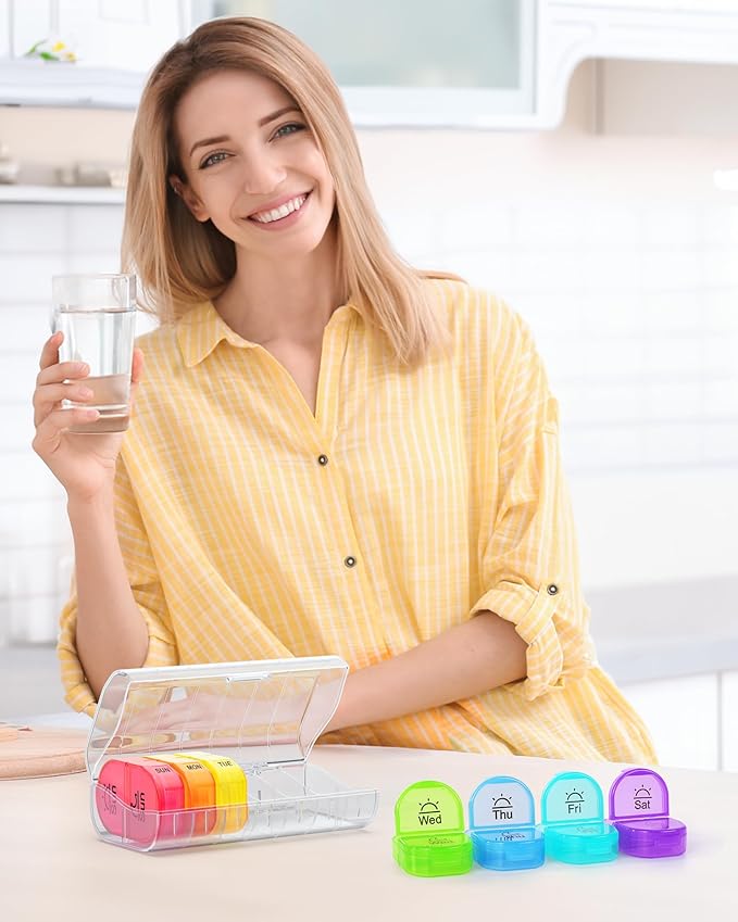 Weekly Pill Organizer 2 Times a Day, ZIKEE AM PM Pill Box with 7 Detachable Pill Case, BPA-Free & Portable 7 Day Pill Organizer with Large Storage to Hold Medication, Vitamins and Fish Oils (Clear)