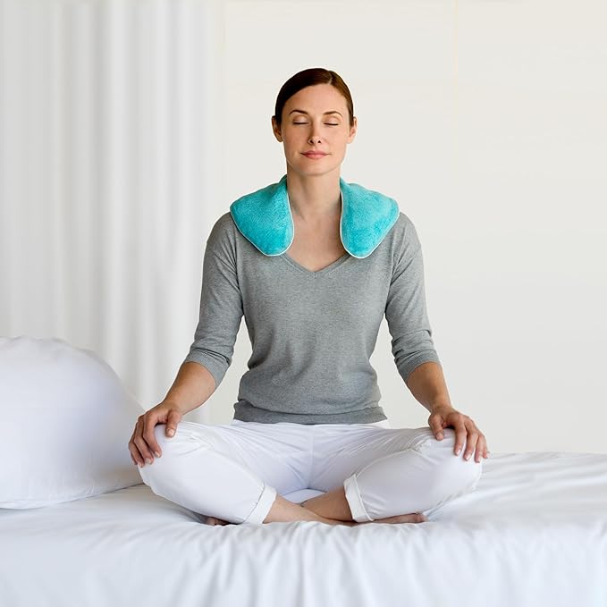 Bucky Therapeutic Travel Hot/Cold Therapy, Neck Wrap, Aqua