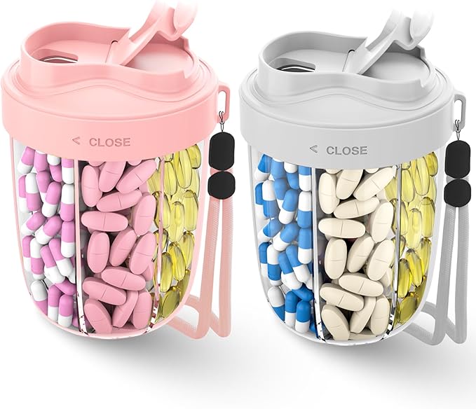 Large Pill Organizer with 7 Compartments，Anti-Mix Pill Box,with Wide Openings Design，Easy to Use，Includes 20 Pcs Labels,BPA-Free Pill Dispenser（Pink&Gray）
