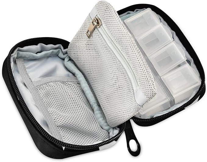 Halloween Bats Pill Box 7 Day Pill Case Travel Pill Organizer Bag with Zipper Portable Weekly Vitamin Medicine Supplement Holder Pouch Bag