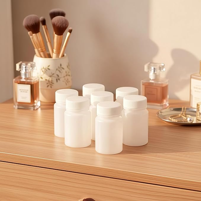 Elandy 12PCS White Plastic Round Container Solid Powder Bottles with Screw Caps Cosmetic Sample Storage Holder Travel Dispenser Holder Organizer (100ml)