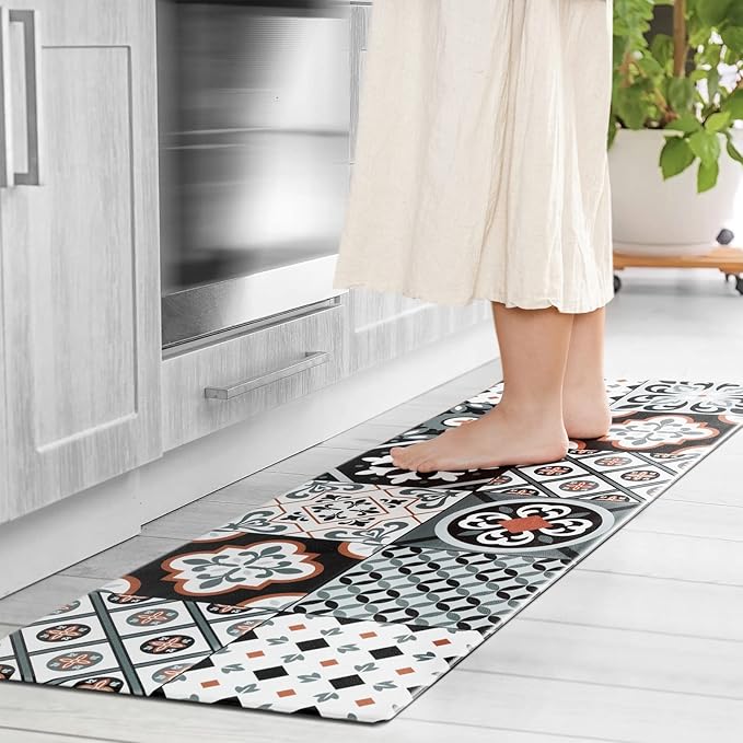 Ashler Kitchen Mats Cushioned Anti-Fatigue Kitchen Rugs, Non-Slip Waterproof Kitchen Floor Mats, Ergonomic Comfort Foam Standing Rug for Kitchen, Office, Floor, Laundry, Sink, 17x47 in, Black