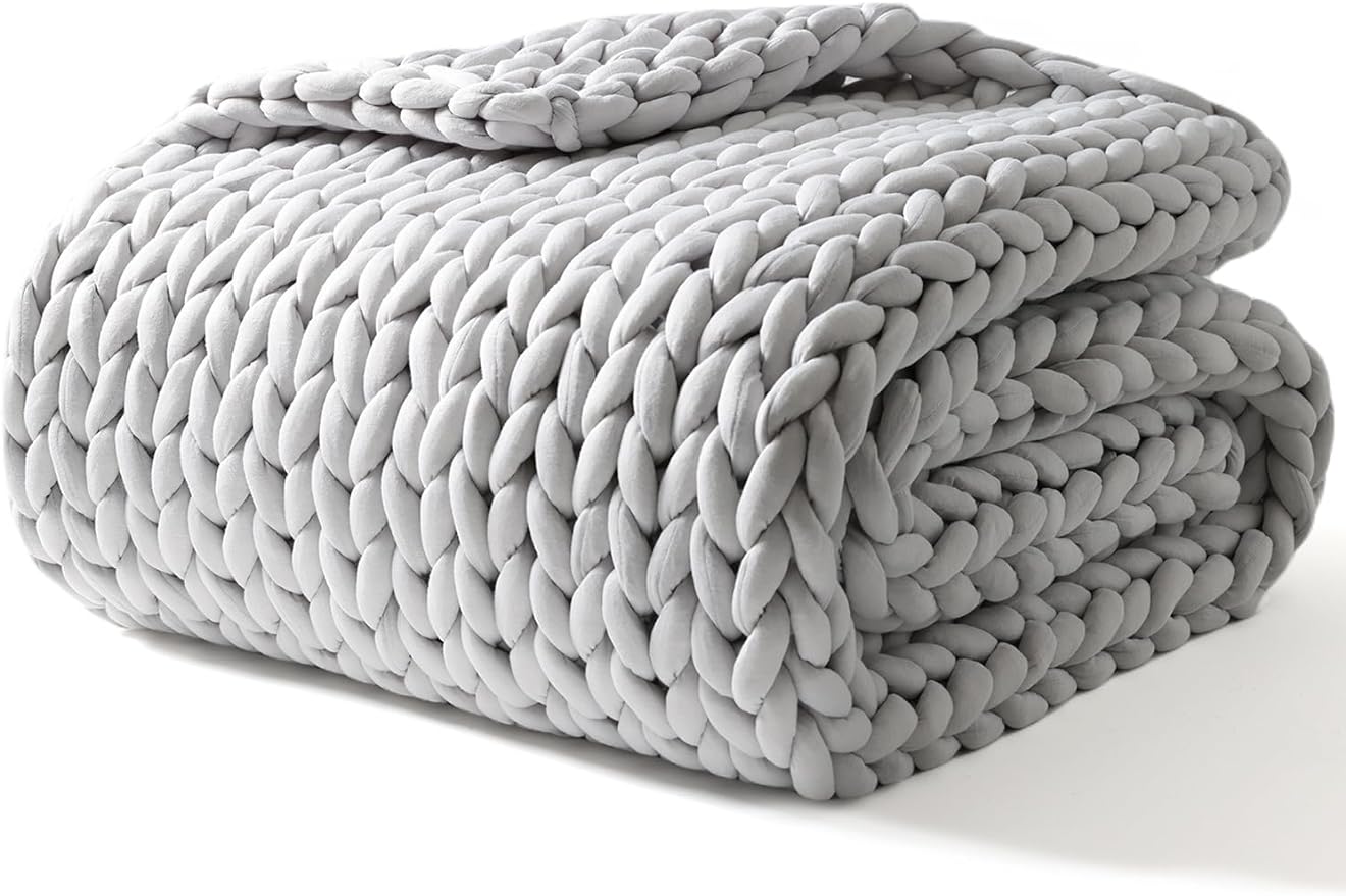 YnM Weighted Blanket, Handmade Chunky Yarn Knitted Design, Soft and Cozy, Temperature Regulating and Breathable, Machine Washable Throw for Sleep or Home Decor (Silver Grey, 80x87 Inch, 25lbs)