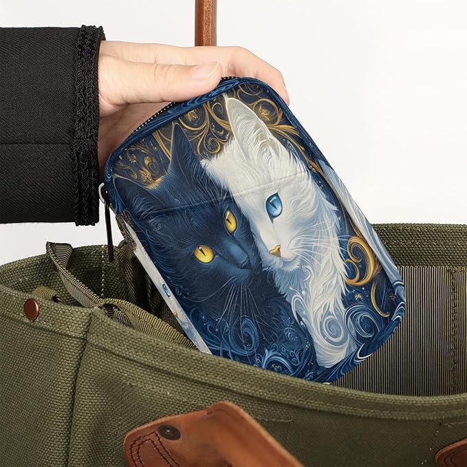 Weekly Travel Pill Organizer Case for Purse with Removable 7 Day Box Portable Compact Size Pill Box Fashionable Pill Container for Medicine Vitamin Supplement Blue White Cat