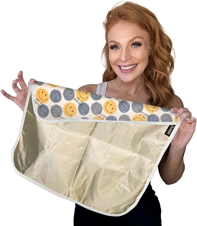TYENT The Cloak Faraday Blanket for Adults and Kids – Buffers Direct Contact with Electronics at Home, During Travel or at Work – 18x18in Lap Blanket with Silver Faraday Cloth - Oh Happy Days