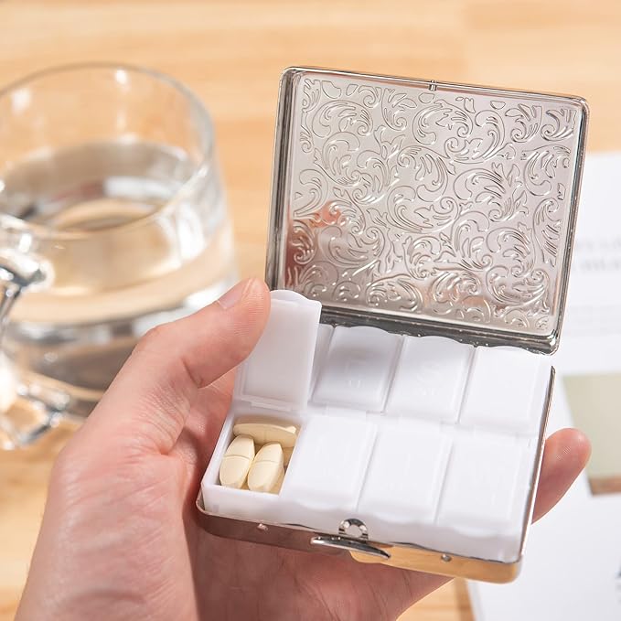 Fashion Elegant Medicine Portable Double Protection Switch Metal Travel Pill Box (7 Days) /8 Compartment (Light Silver)
