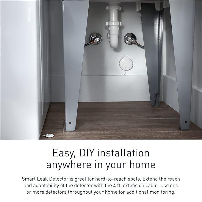 Moen Flo Smart Water Leak Detector, Drip or Flood Sensor Alarm for Home, 4-Pack, White, 920-004