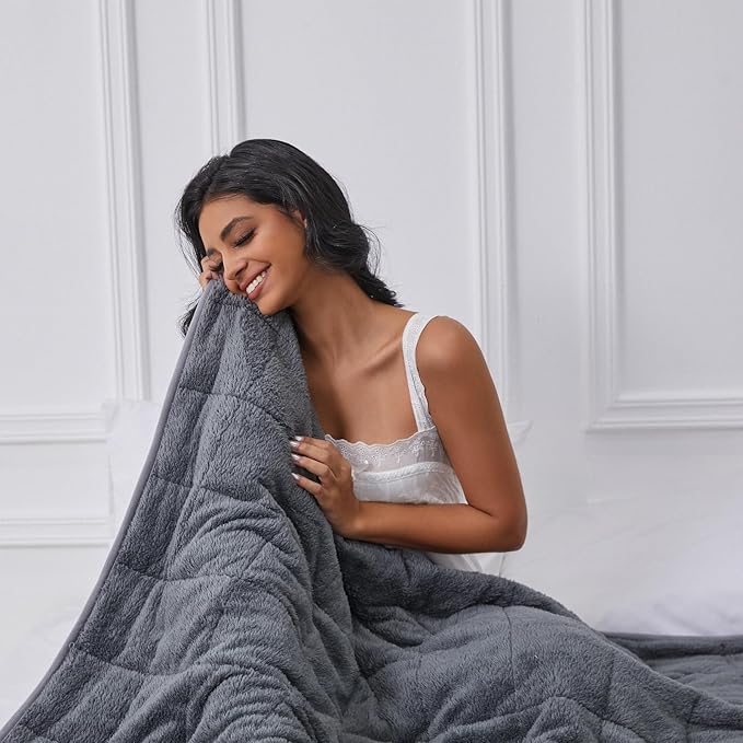 Sherpa Weighted Blanket for Adults, 15 lbs Furry Bed Blanket for Deep Sleep, Super Plush Blanket with Soft Weighted Blanket 60 x 80 inches, Grey