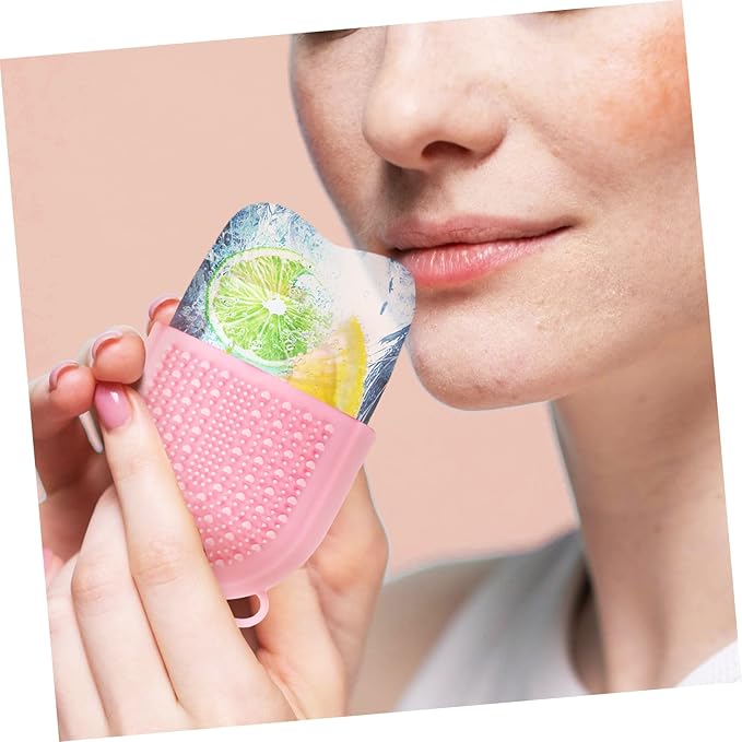 Baluue Silicone for Facial Massage Skin Tool for Puffiness Relief and Pore Minimizing for Cooling and Sunburn Recovery