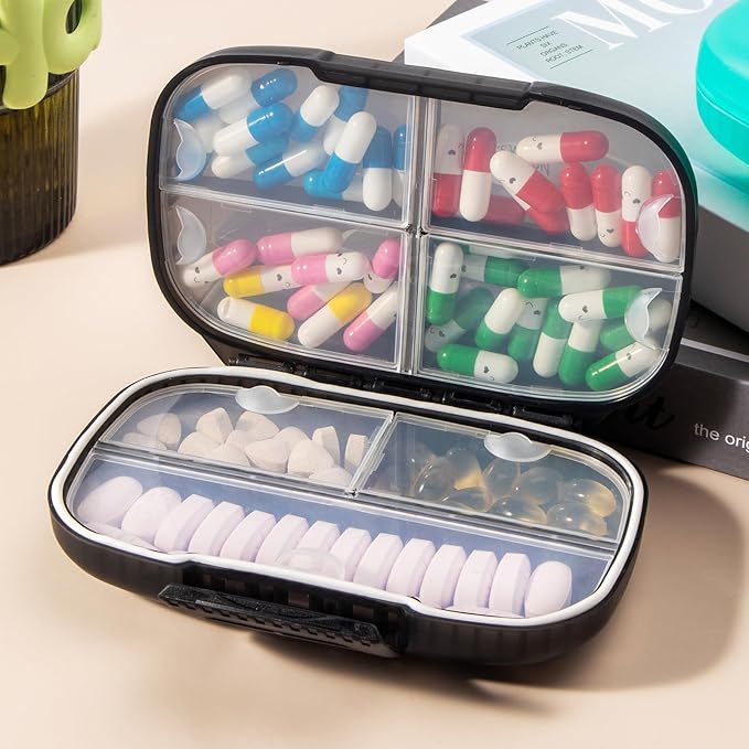 ZeehoTravel Pill Organizer Weekly with Double Lock, 7-Day Large Capacity Medicine Case, Waterproof with Triple Protection, 7 Compartments,Airtight Daily Container with Labels for Vitamins/Supplements