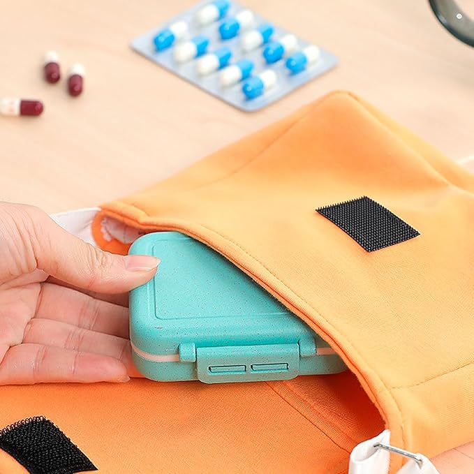 2-Pack Daily Pill Organizer, Wheat Straw Fiber Portable Medicine Case with 3 Removable Compartments & Labels (Green/Blue)