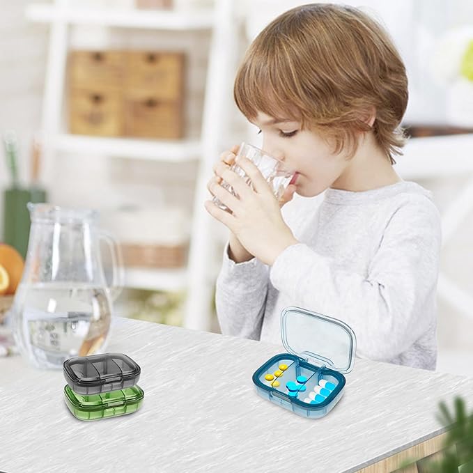 3 Compartment Pill Organizer Moisture Proof Pill Case with Silicone Sealing Strip Fit 2-4 Days Travel Portable Travel Container Daily Pill Organizer for Vitamins Supplement (3PCS)