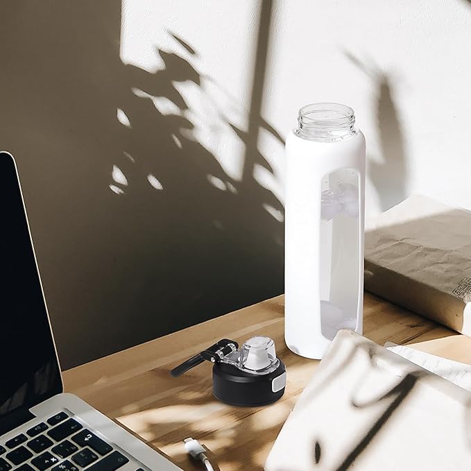 Kodrine 32 oz Glass Water Bottle with Straw and Carry Loop, One-Touch Leakproof Locking Lid, Reusable Drinking Bottle with Time Marker for Travel Home Gym Sports (White)