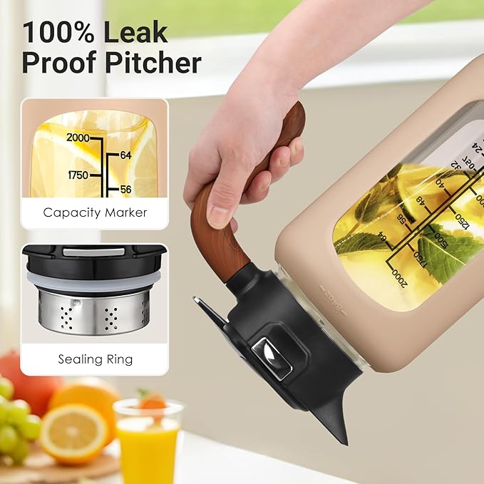 84 oz Glass Pitcher with Lid and Handle- Borosilicate Glass Water Jug/Carafe for Hot & Cold Beverages, 2.5L Large Pitcher with Silicone Sleeve & Wide Mouth, Fridge Safe for Iced Tea, Coffee, Juice