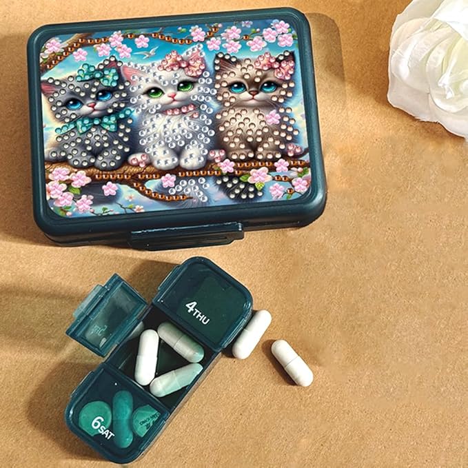 C'eitura DIY Cat Diamond Art Painting 7 Day Black Pill Organizer with 7 Lid, Weekly Medication Box with Detachable Compartments, Fun DIY Craft Project for Adults, Elegant Pill Case for Purse & Travel