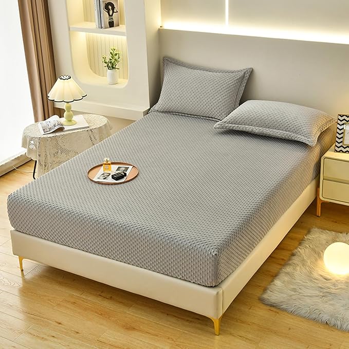 ZIQINPSQ Coral Velvet Fitted Sheet-Thickened Cold-Resistant and Warm Bed Sheets-Soft Velvet Fleece Fitted Sheets with-Elastic All Around. (LightGray, California King)