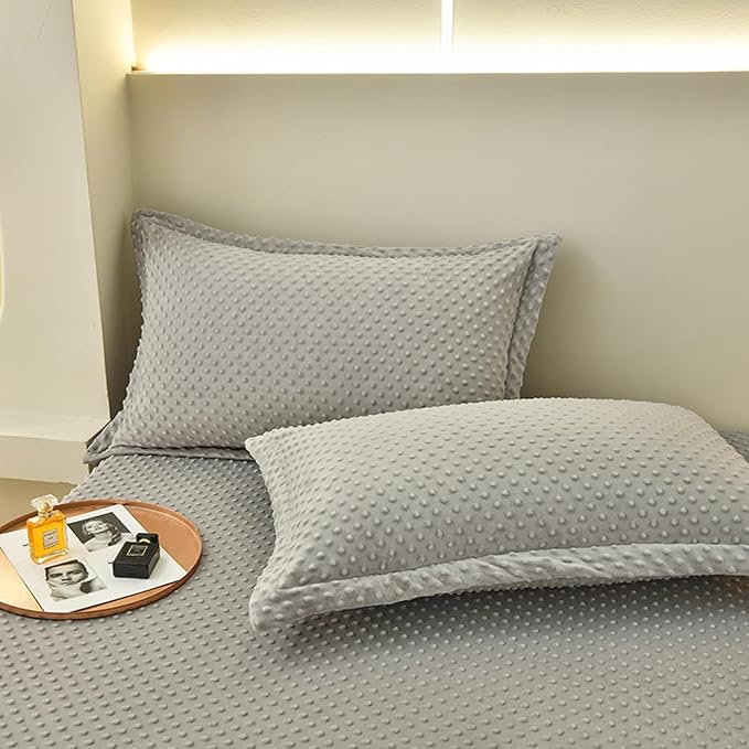 ZIQINPSQ Coral Velvet Fitted Sheet-Thickened Cold-Resistant and Warm Bed Sheets-Soft Velvet Fleece Fitted Sheets with-Elastic All Around. (LightGray, Queen)