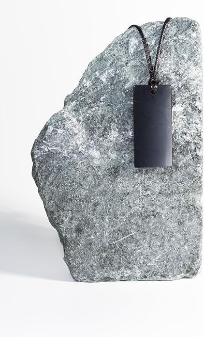 Shungite Pendant Necklace - Harmonizing Shield Defense - Wearable Shungite Crystal for Stress Down and Vitality Up - Shungites Stones from Russian Mine