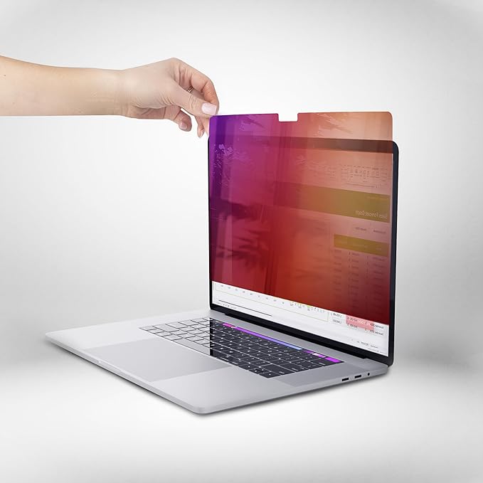 StarTech.com 16in MacBook Pro 21/23 Privacy Screen, Double-Sided Gold Filter w/Enhanced Privacy, Security Shield, +/- 30 Deg.