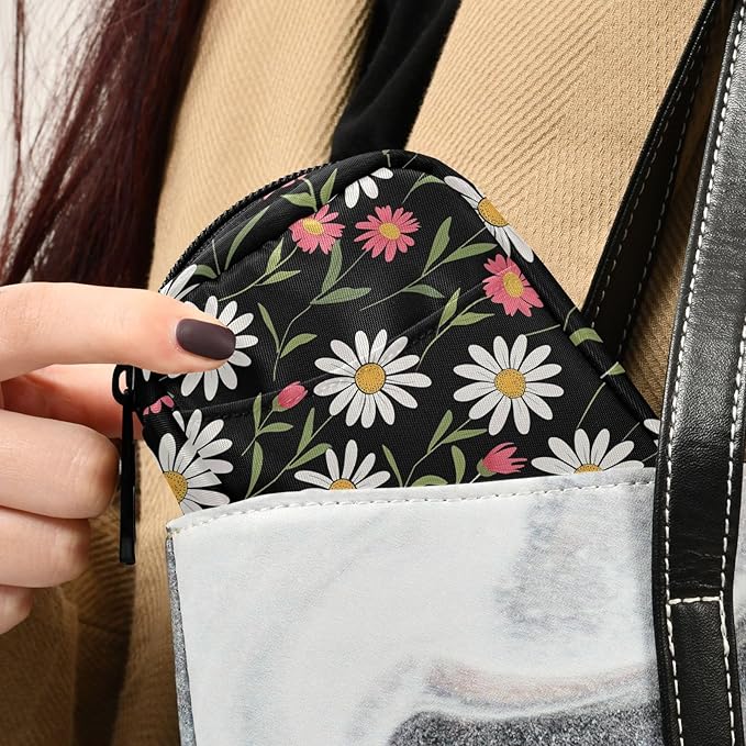 Fustylead White and Pink Cute Daisy Flowers Pill Organizer for Purse, Weekly Portable Pill Box with Zipper to Storage Vitamins Fish Oils Medications Supplements