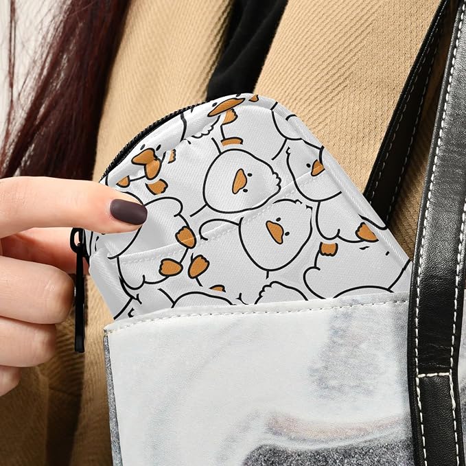 Pill Box Cute Duck 7 Day Pill Case Travel Pill Organizer Bag with Zipper Portable Weekly Vitamin Medicine Supplement Holder Pouch Bag