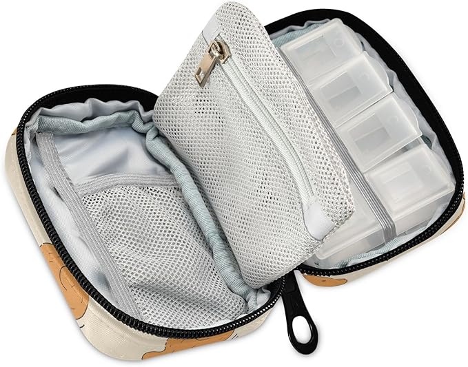 Pill Box Cute Capybara 7 Day Pill Case Travel Pill Organizer Bag with Zipper Portable Weekly Vitamin Medicine Supplement Holder Pouch Bag