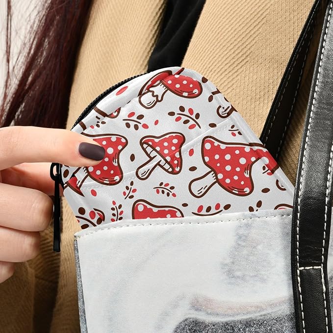 Pill Box Red Mushroom 7 Day Pill Case Travel Pill Organizer Bag with Zipper Portable Weekly Vitamin Medicine Supplement Holder Pouch Bag