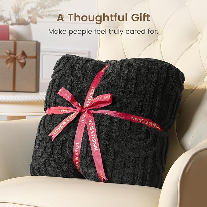 Sherpa Fleece Adult Weighted Blanket Great for Sleep, 20 lbs Dual Sided Soft Fuzzy Heavy Blankets for Couch Bed Sofa, Cozy Warm Fluffy Arched Jacquard Throw for Winter (Black, 60" x 80", 20 Pounds)