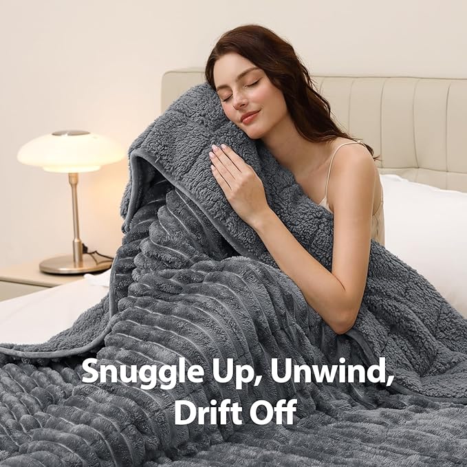 Sherpa Fleece Weighted Blanket for Adults Queen Size 12lbs, Soft Cozy Flannel Heavy Throw Blanket for Relax and Deep Sleep, 3D Ribbed Warm Fleece Weighted Blankets for Couch and Bed, 60" x 80"