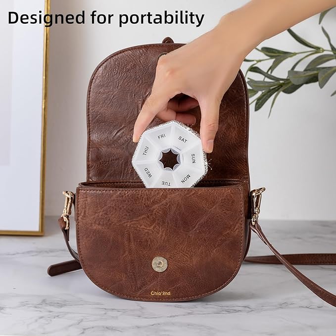 Round Pill Organizer Small Weekly Pill Case for Purse Bling Cute Medicine Pill Box Compact Vitamin Container 7 Day Daily Pill Holder Planner(Purple)