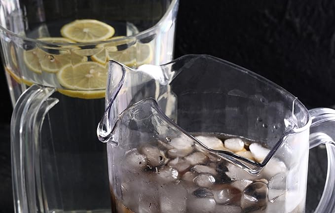 New Star Foodservice Commercial Polycarbonate Water Pitcher, 60 oz, Clear