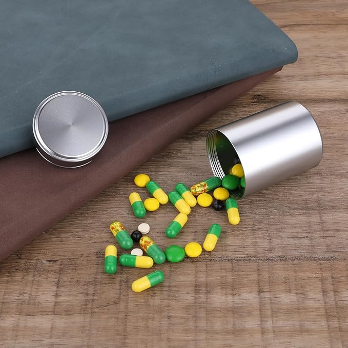 Portable Metal Small Pill Case, Round Aluminium Alloy Pill Holder Pocket Small Pill Box Waterproof Medicine Organizer Bottle Container for Travel Outdoor Vitamin Fish Oils(Silver)