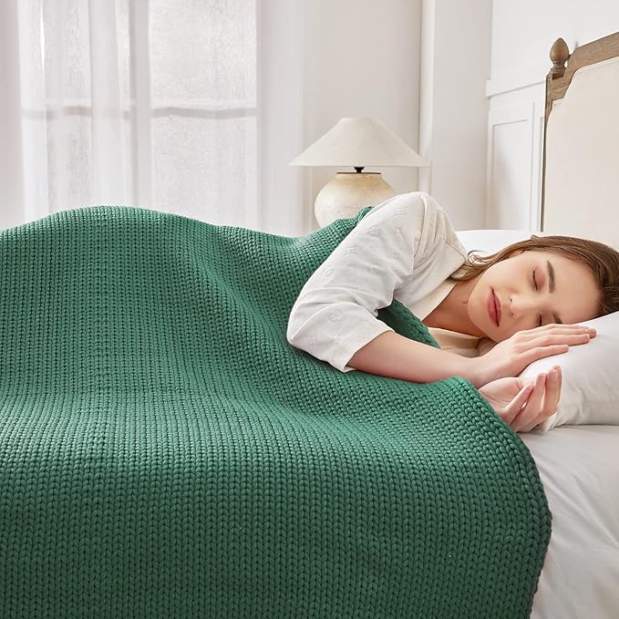 Guohaoi Knitted Weighted Blanket for Adults (Green 48"x72" 10lbs) No Beads Cooling Throw Blanket for Hot Sleepers, Home Decor Breathable Chunky Knit Heavy Blanket Use on Full Size Bed